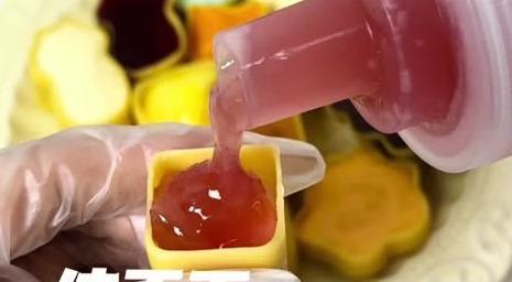 报叫停的网红零食既是三无又有致癌风险k8凯发国际入口别买也别吃！被人民日
