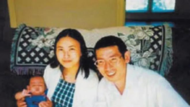 娃大战”后来怎样了凯发中美夫妇“抢(图7)